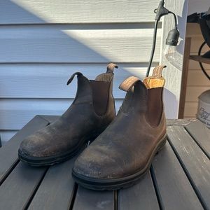 Brown Blundstone 585